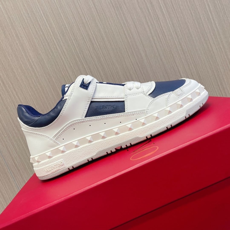 Valentino Sneakers